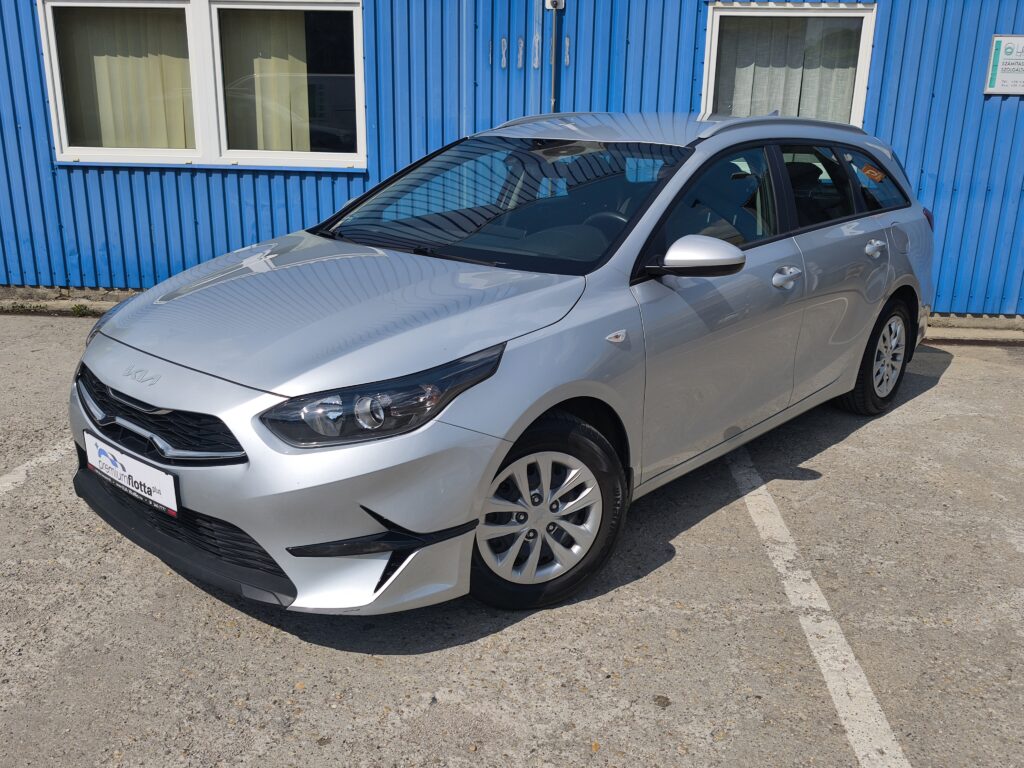 Ceed Silver 140T SW Premium Flotta Plus Ceed Silver 140T SW Premium Flotta Plus